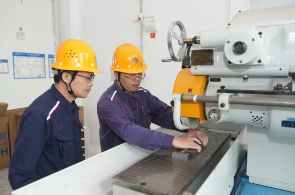 自主創(chuàng)新顯成效，拉伸試驗(yàn)樣品制備又有好方法！